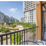 Contemporary 1Br With Relaxing Views In Noor 1 By Vibel