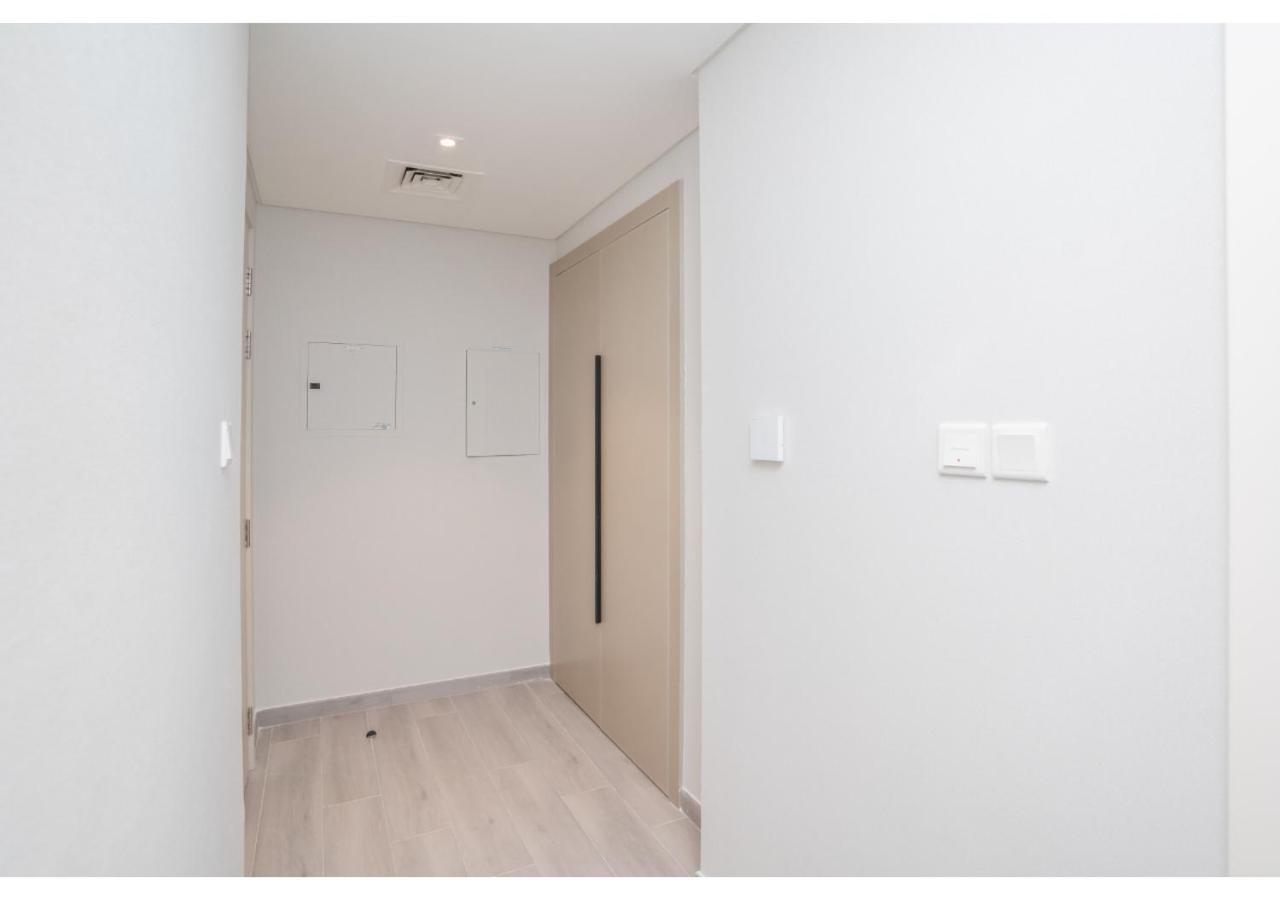 Contemporary 1br With Relaxing Views In Noor 1 By Vibel *