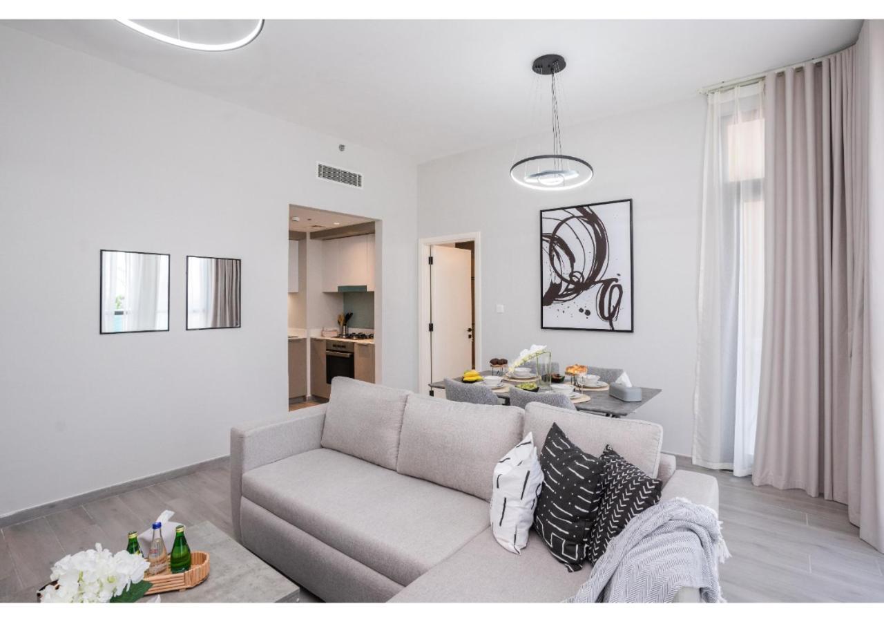 Contemporary 1br With Relaxing Views In Noor 1 By Vibel Apartment *