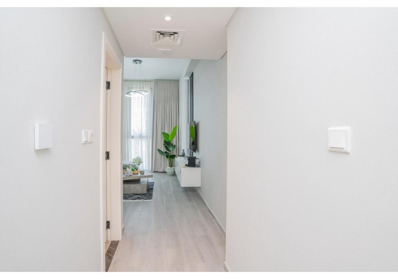 Contemporary 1br With Relaxing Views In Noor 1 By Vibel