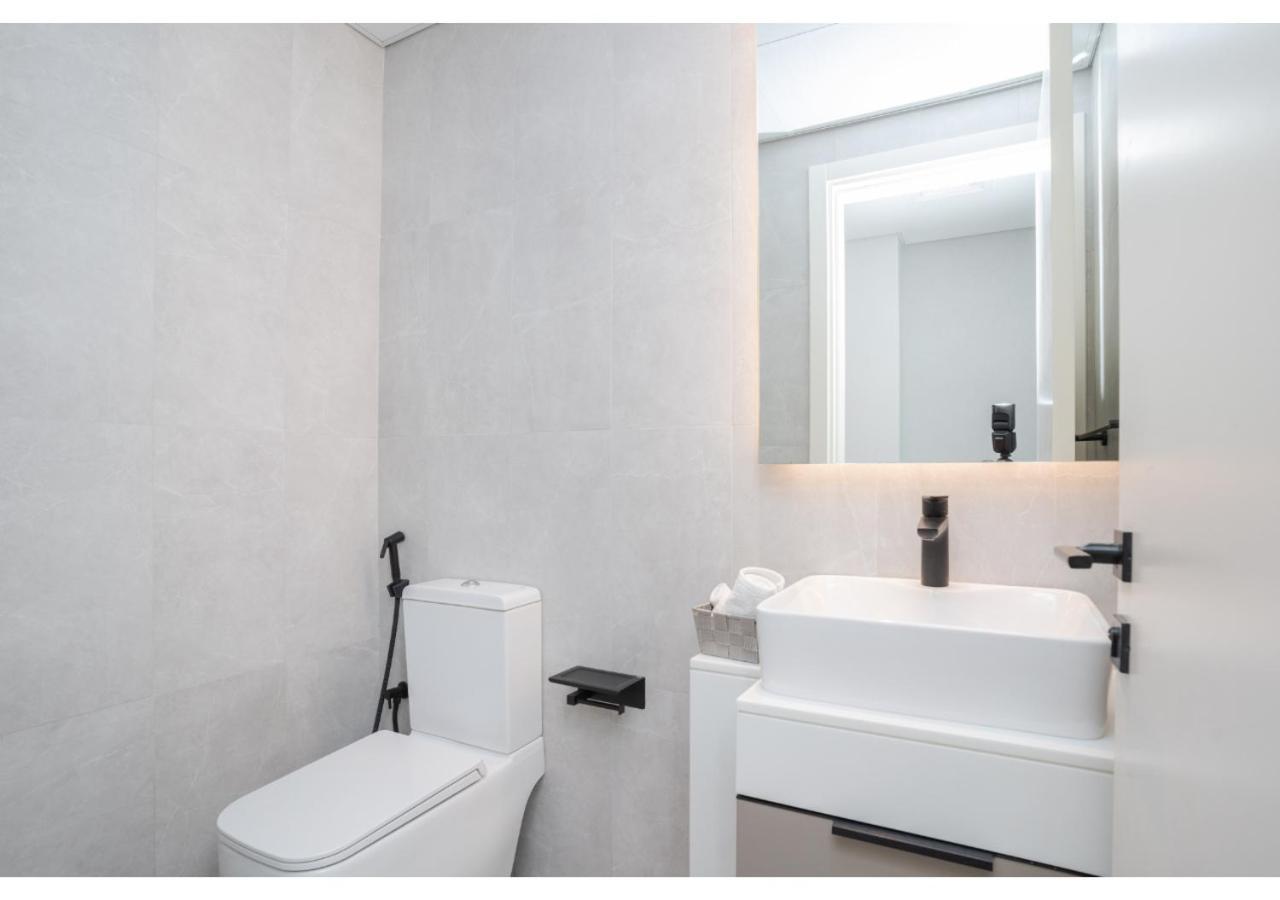 Contemporary 1br With Relaxing Views In Noor 1 By Vibel Apartment